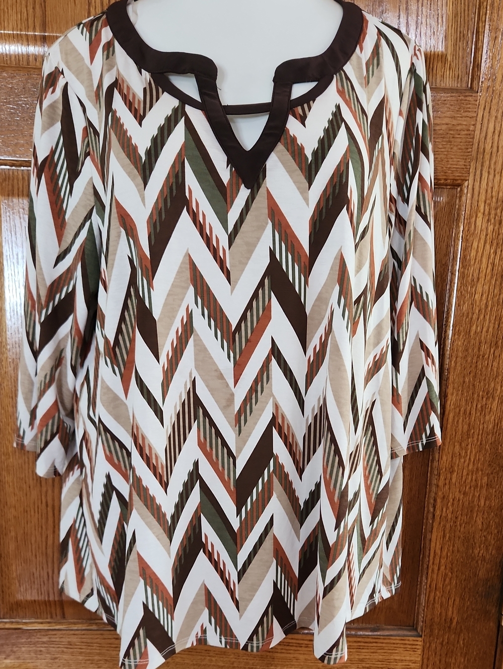 Chevron Print V-Neck Blouse in Brown and Cream